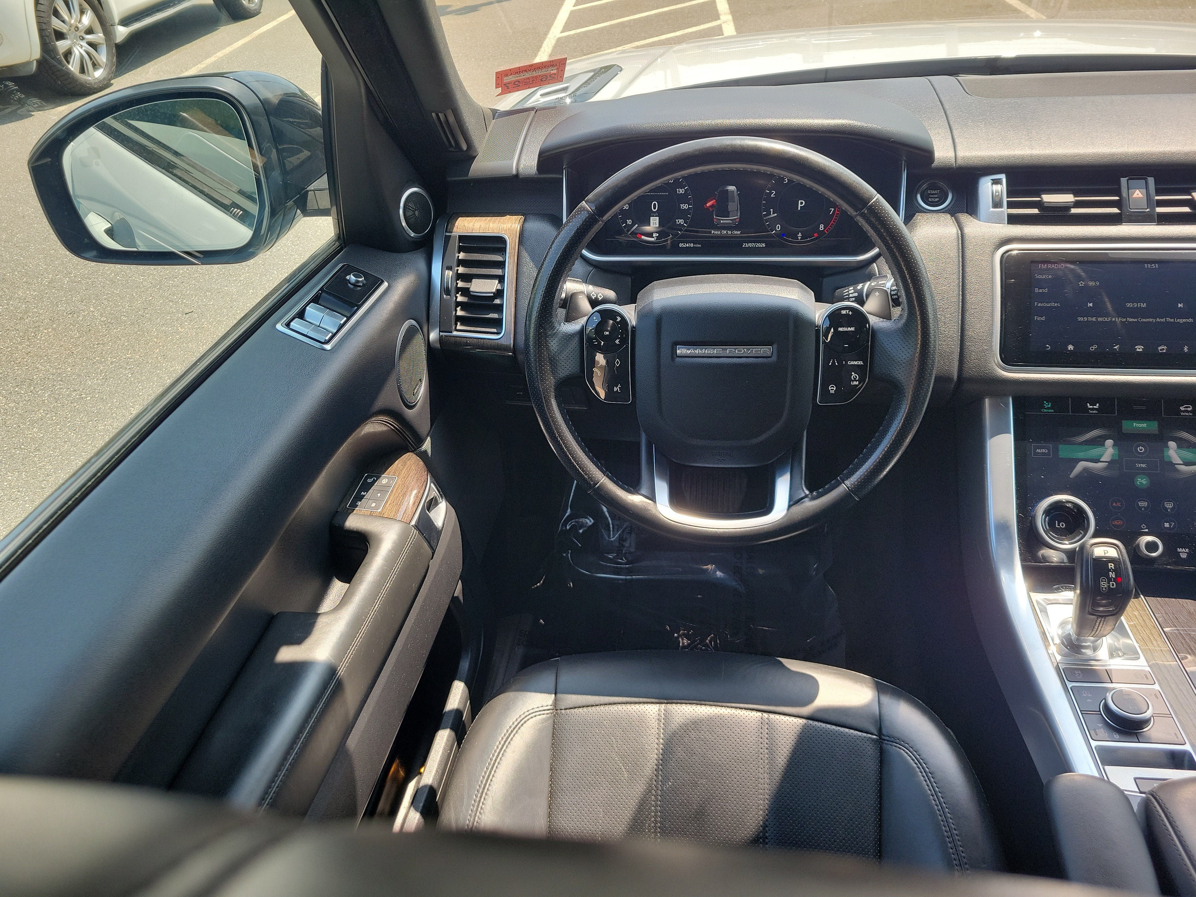 Used 2018 Land Rover Range Rover Sport Supercharged AWD/4WD image 19