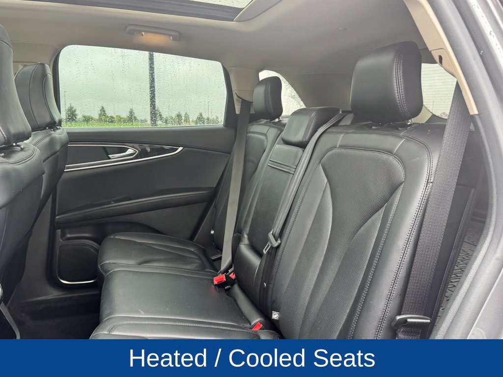 Used 2023 Lincoln Nautilus Reserve AWD/4WD image 33