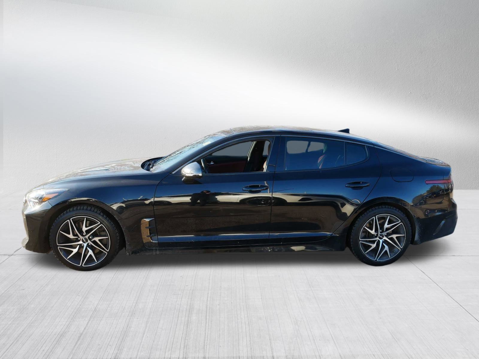 Certified 2022 Kia Stinger GT-Line w/ Sun & Sound Package image 4