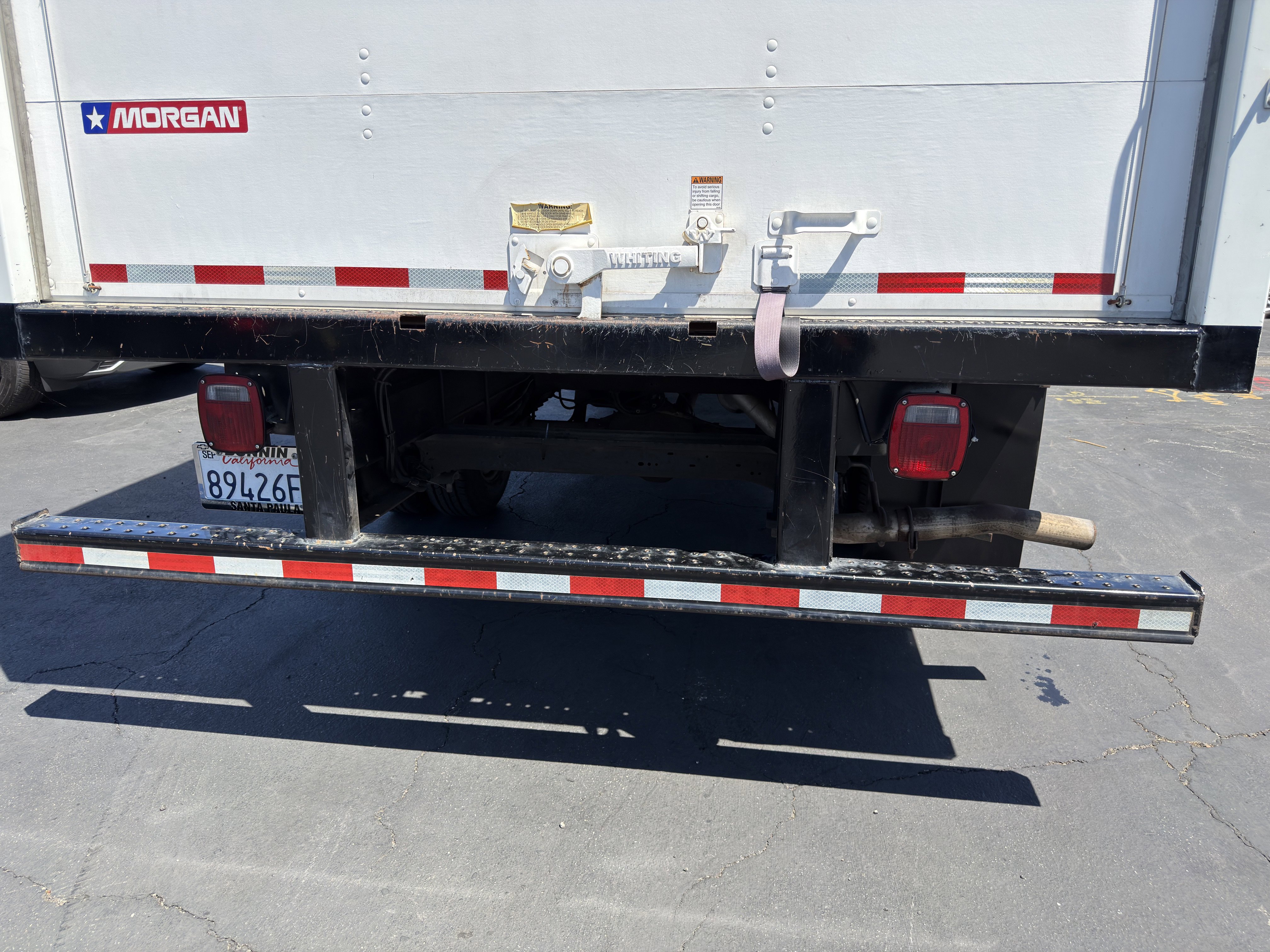 Used 2021 Chevrolet Express 3500 w/ Driver Convenience Package image 15