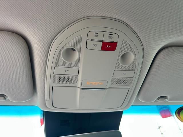 Used 2024 Genesis G70 2.5T image 25