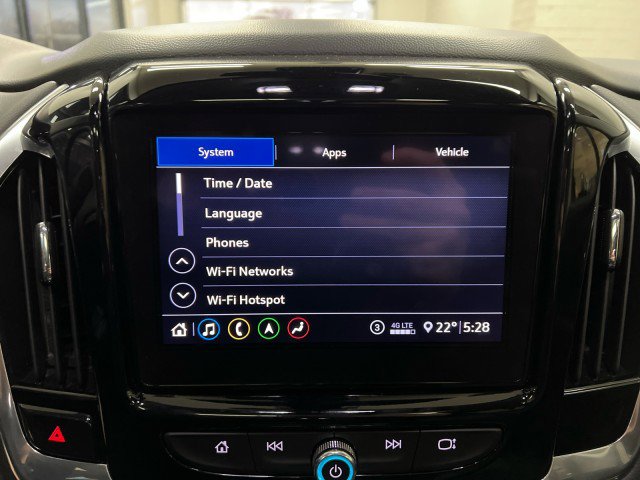 Used 2020 Chevrolet Traverse LT w/ LT Premium Package image 24