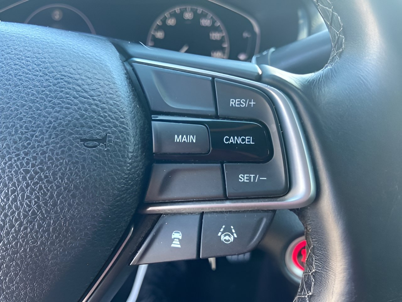 Certified 2018 Honda Accord Sport image 18