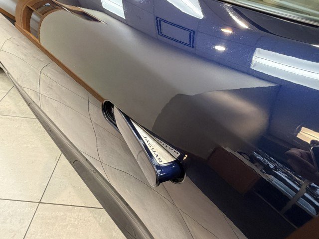 Used 2021 Jaguar F-TYPE P300 image 29