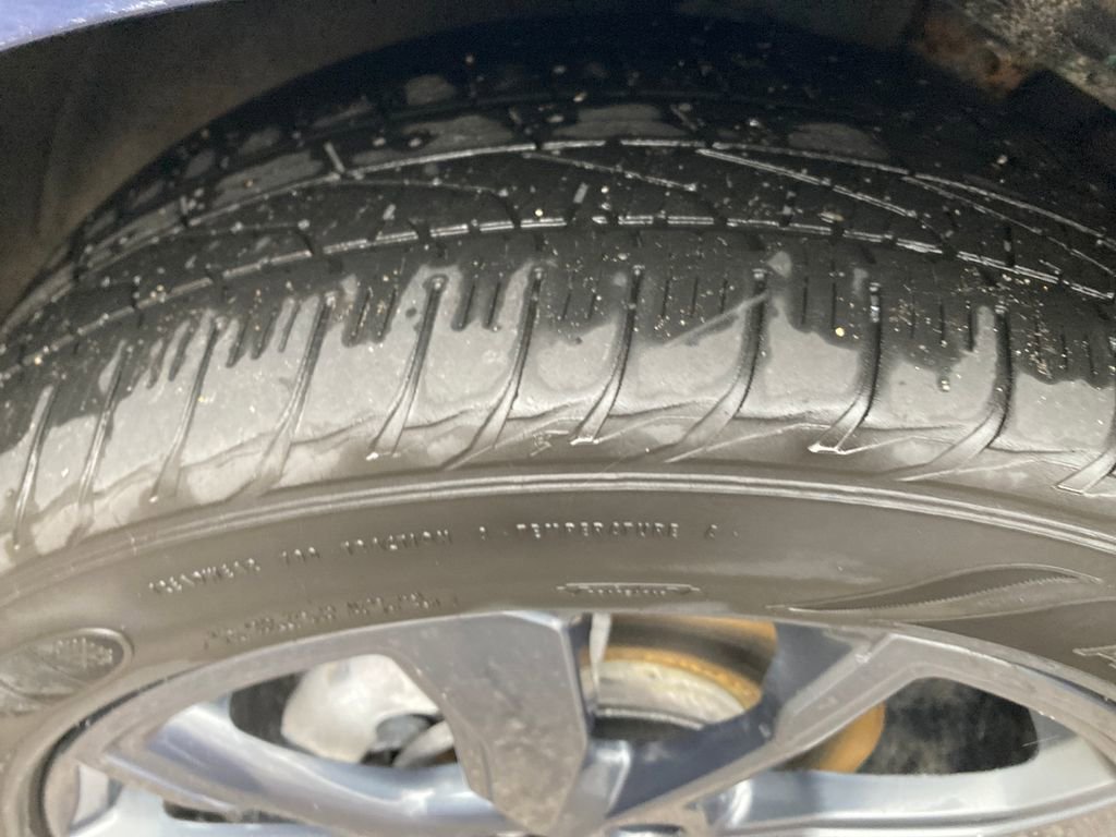 Used 2022 Chevrolet Equinox RS image 32