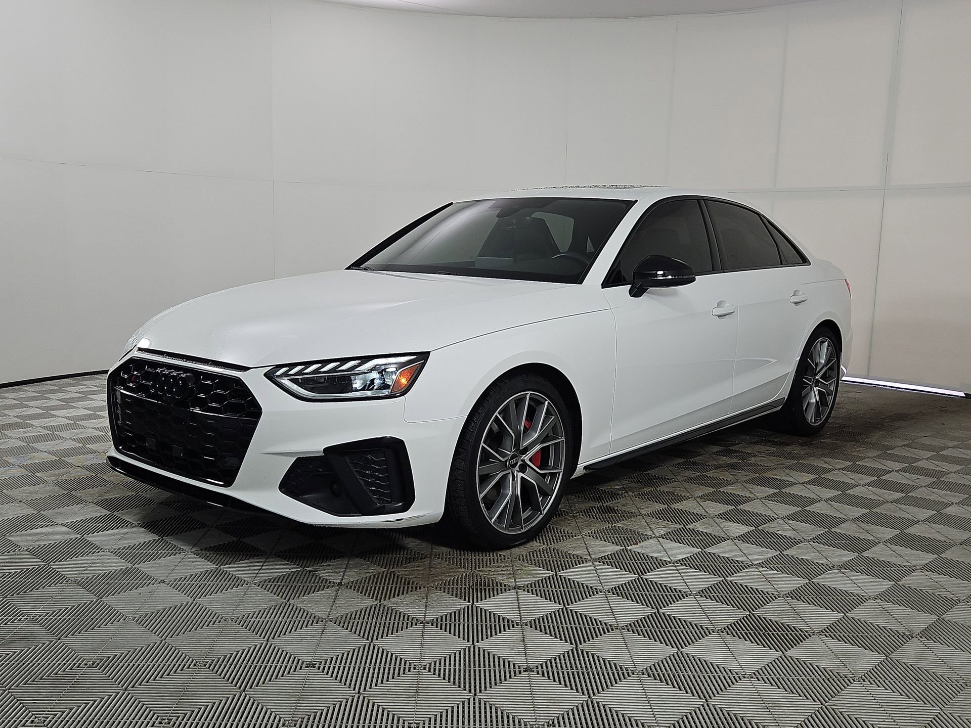 Certified 2023 Audi S4 Premium Plus w/ Premium Plus Package image 3