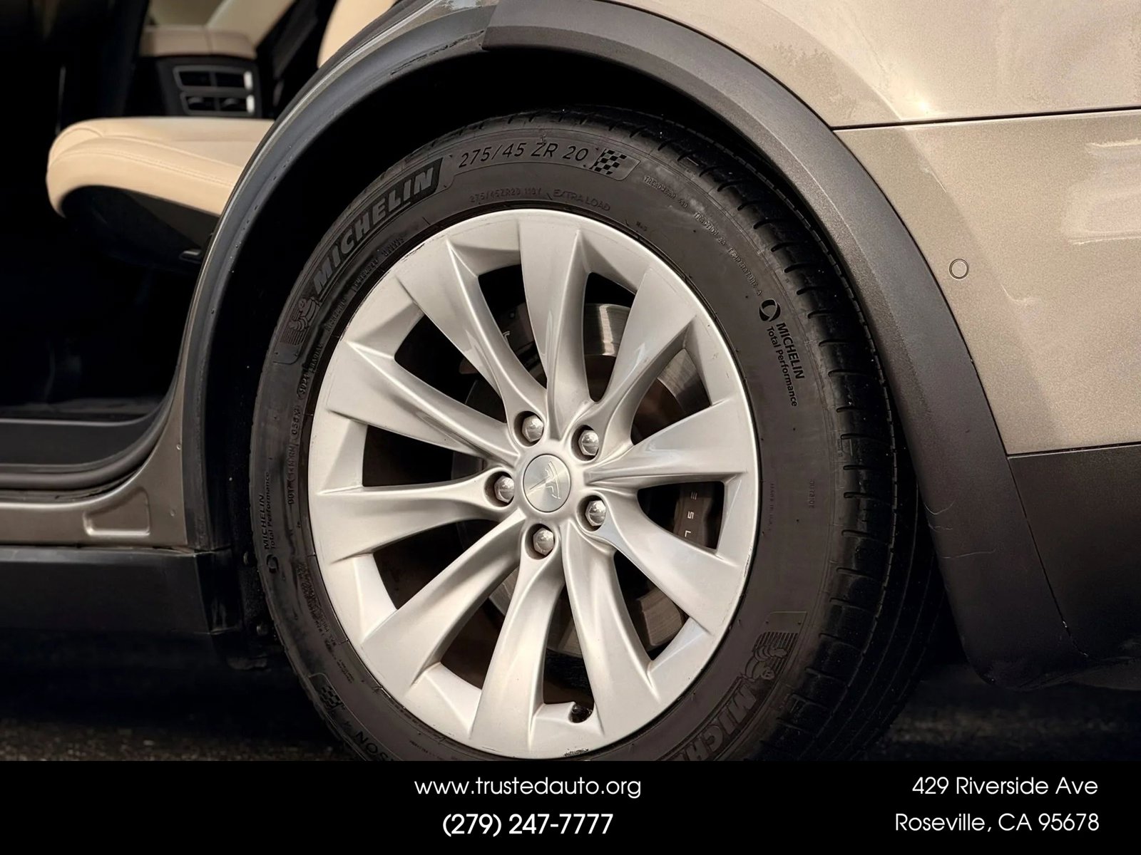 Used 2016 Tesla Model X 90D image 19