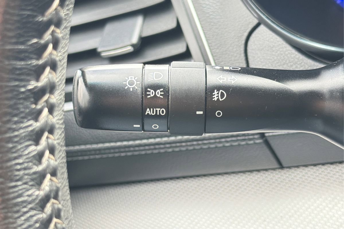 Used 2019 Subaru Outback 2.5i Premium image 17