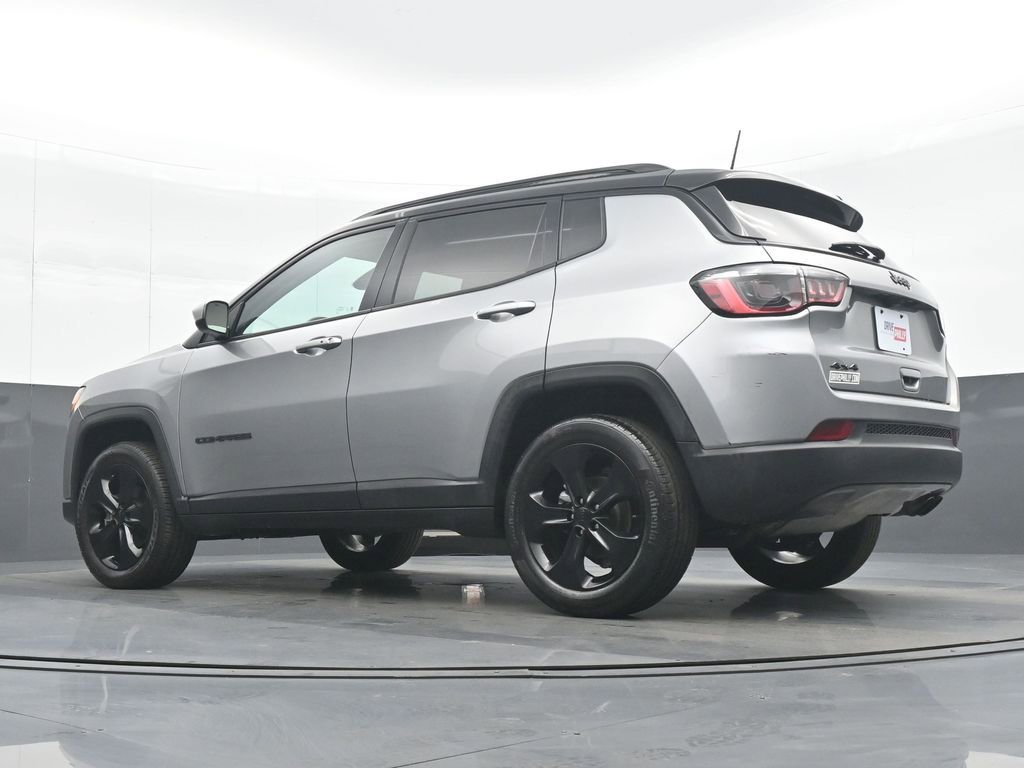 Used 2021 Jeep Compass Altitude image 28