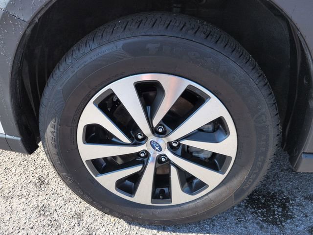 Certified 2023 Subaru Outback Premium AWD/4WD image 10