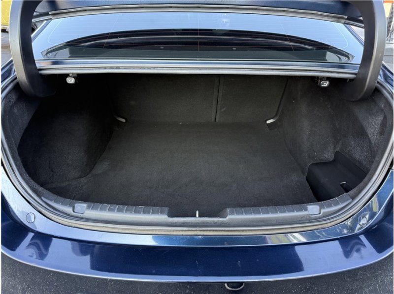 Used 2021 MAZDA MAZDA3 s image 23