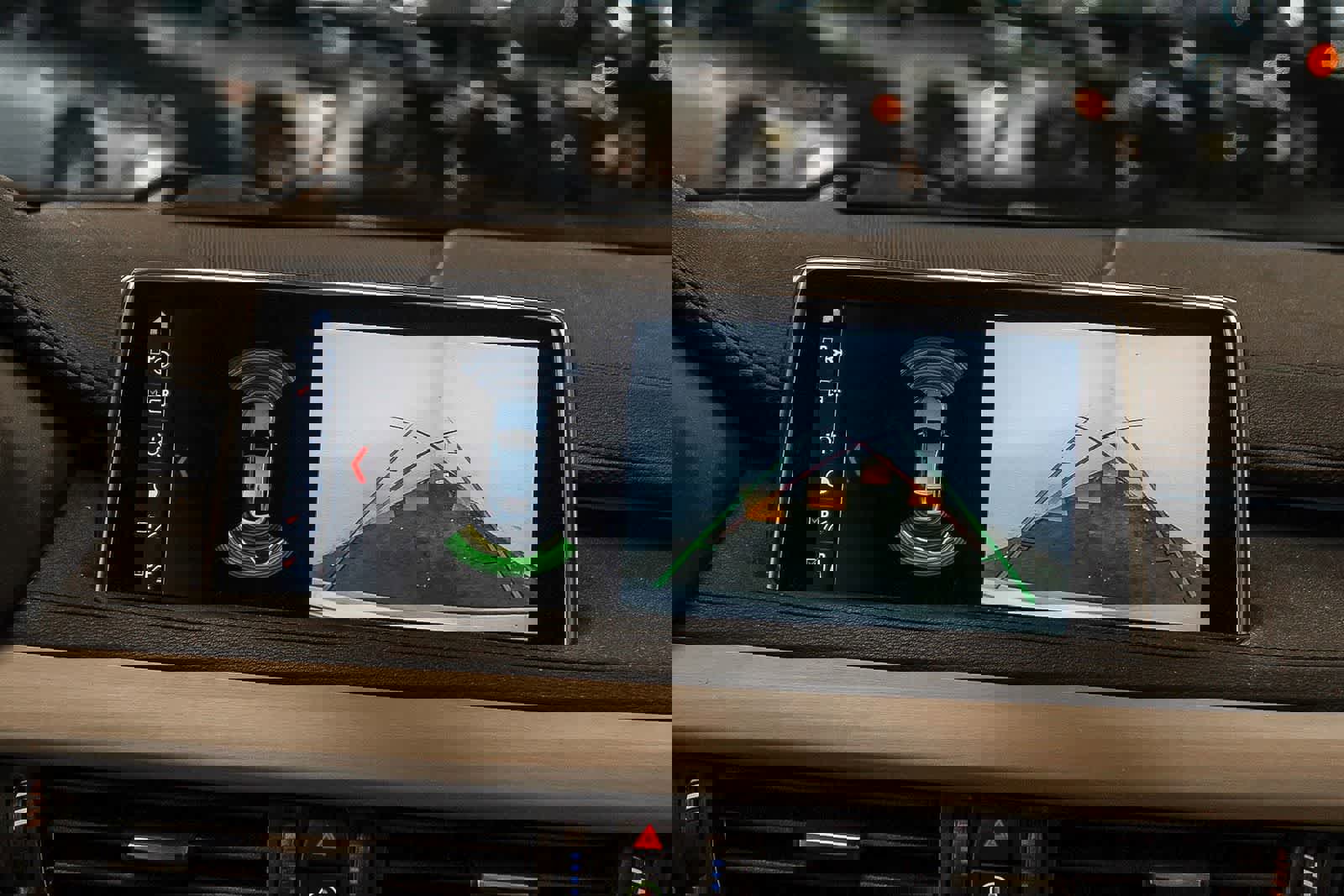 Used 2019 BMW X6 xDrive35i w/ Premium Package image 14