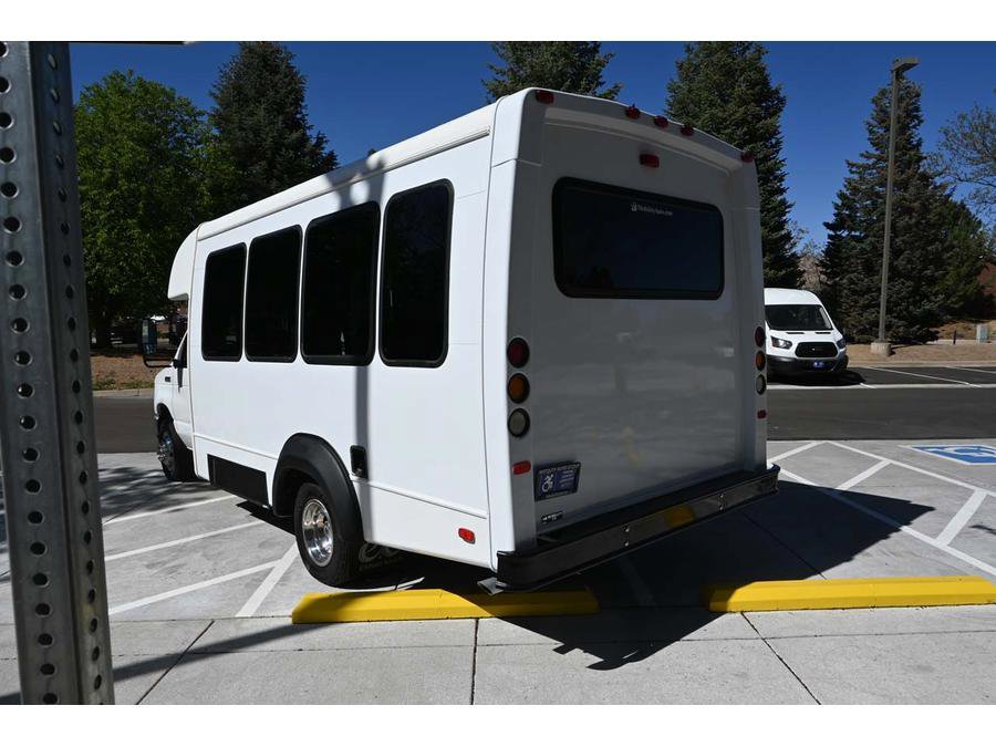 Used 2012 Ford E-350 and Econoline 350 Super Duty w/ Shuttle Bus Prep Pkg RWD image 8