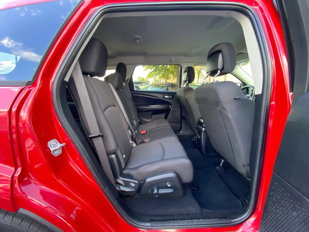 Used 2017 Dodge Journey SE FWD image 39