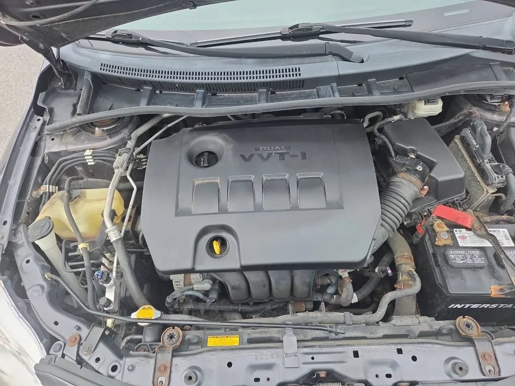 Used 2013 Toyota Corolla L FWD image 21