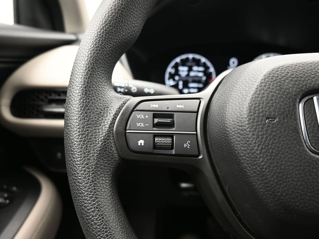 Certified 2026 Honda HR-V LX image 48