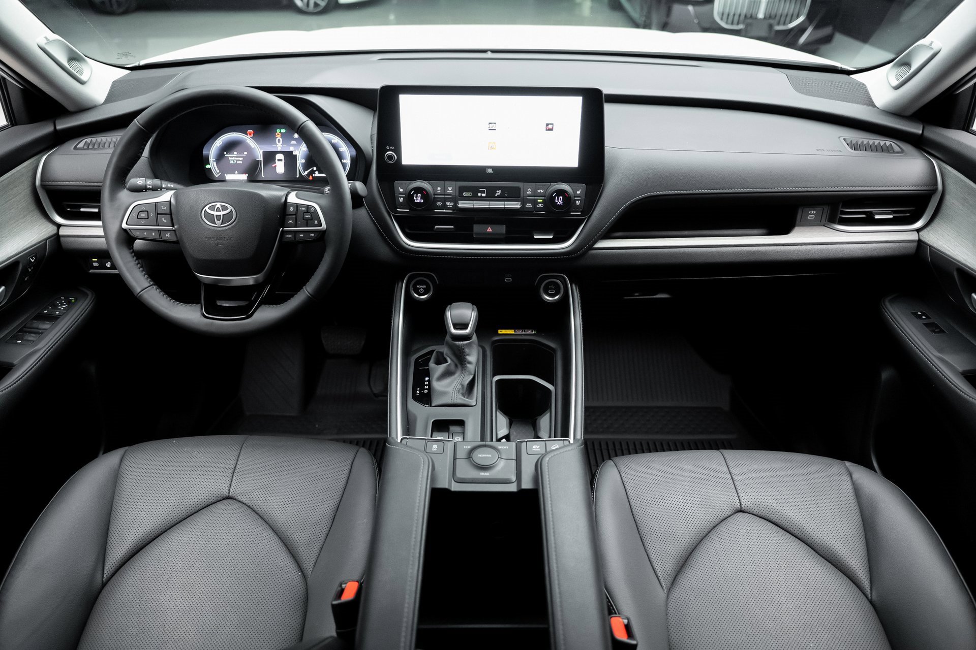 Used 2024 Toyota Grand Highlander XLE image 42