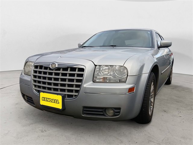 Used 2009 Chrysler 300 Touring w/ Comfort/Convenience Group