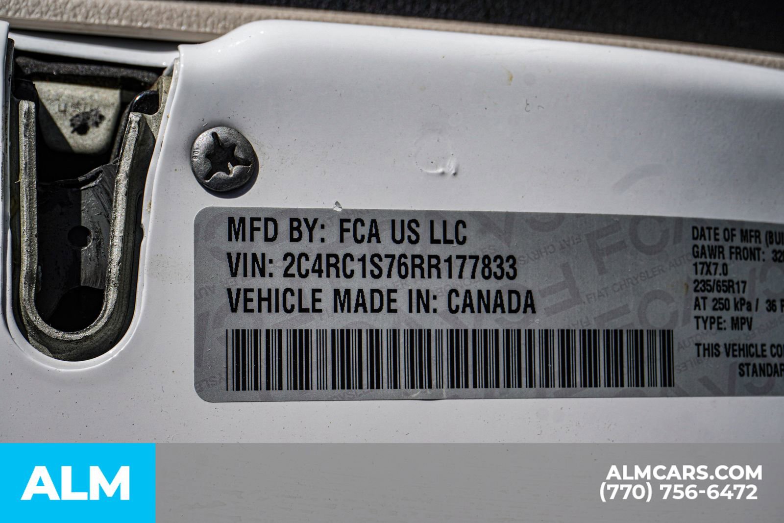 Used 2024 Chrysler Pacifica Select image 63