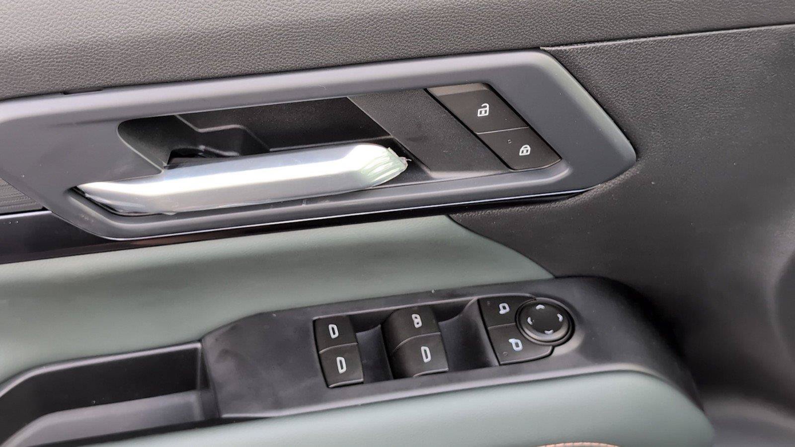 New 2026 GMC Terrain AT4 AWD/4WD image 21