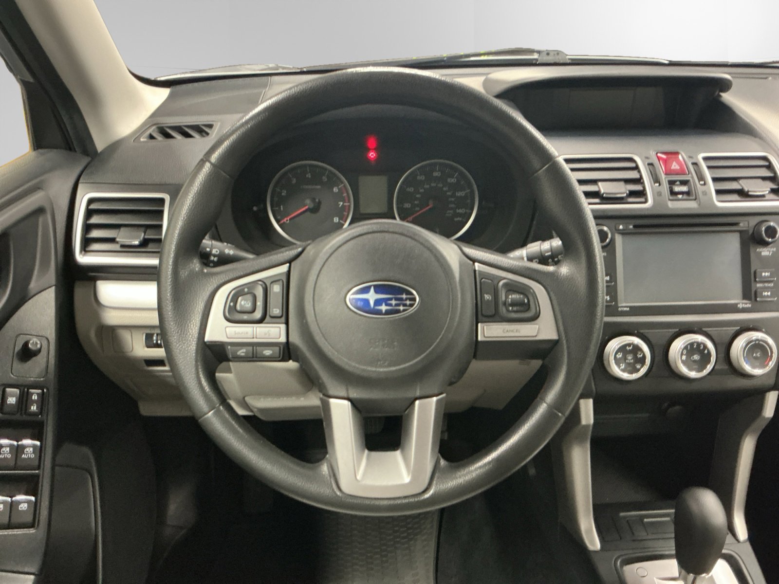 Used 2018 Subaru Forester 2.5i w/ Alloy Wheel Package image 12