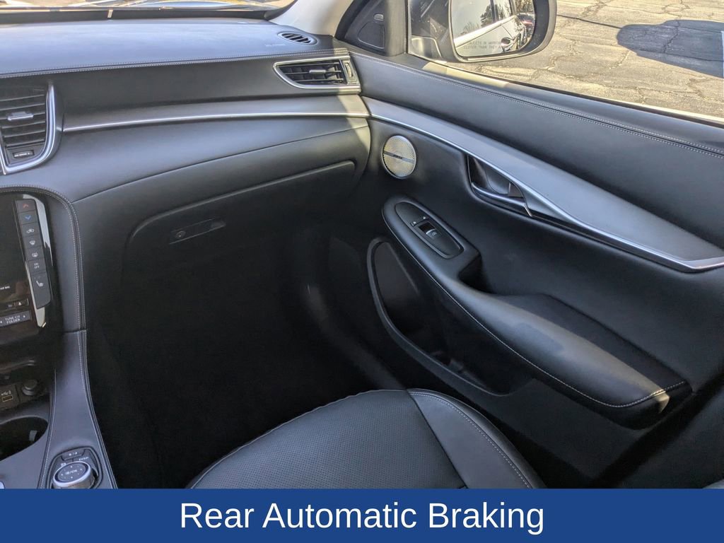 Used 2023 INFINITI QX50 Luxe image 20
