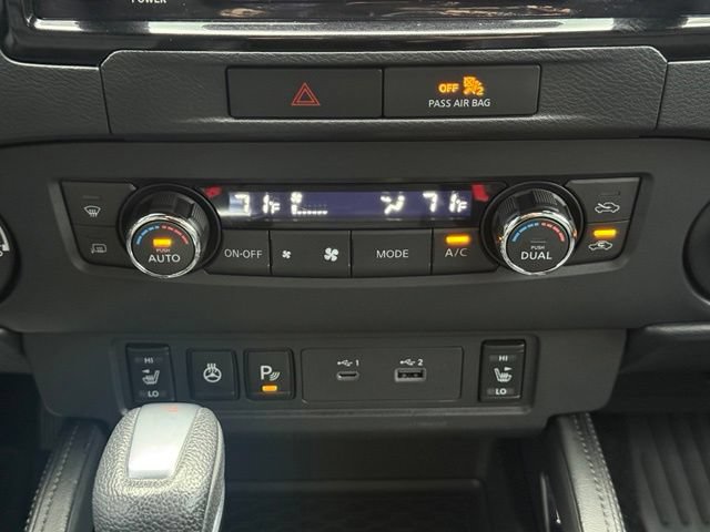 Used 2022 Nissan Frontier PRO-4X w/ Pro-4X Premium Package AWD/4WD image 27