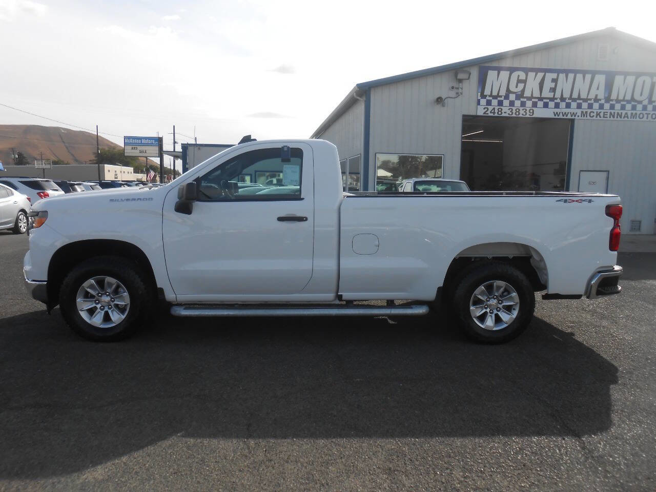Used 2024 Chevrolet Silverado 1500 W/T w/ WT Fleet Convenience Package image 6