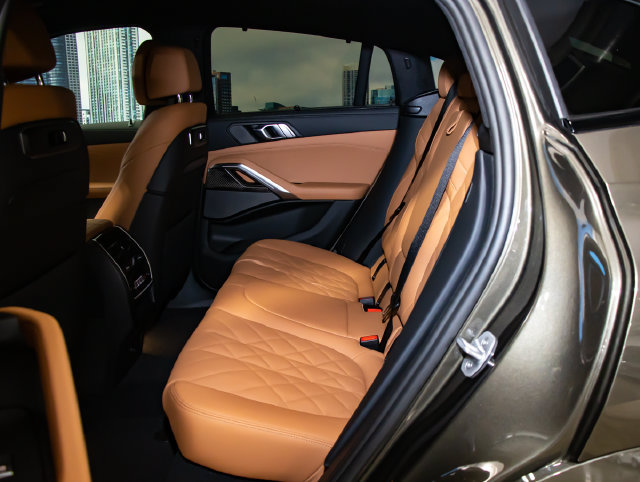 New 2027 BMW X6 M60i AWD/4WD image 21