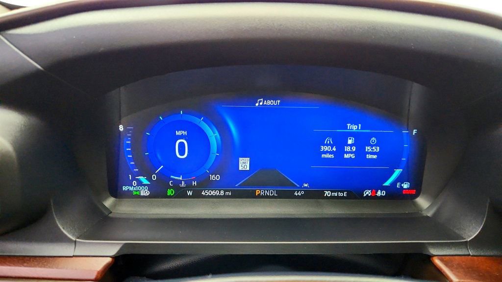 Used 2023 Ford Explorer King Ranch w/ Technology Package AWD/4WD image 15