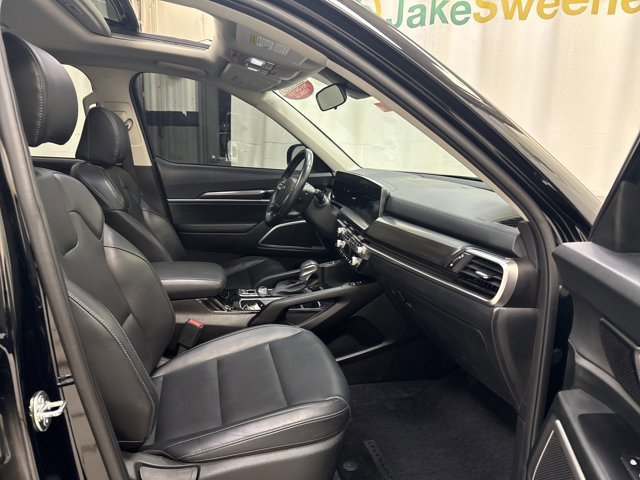 Certified 2025 Kia Telluride S image 22