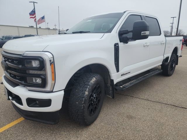 Used 2023 Ford F350 XLT w/ Black Appearance Package image 9