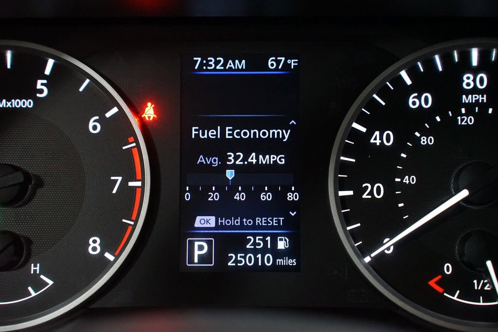 Used 2024 Nissan Sentra S FWD image 16