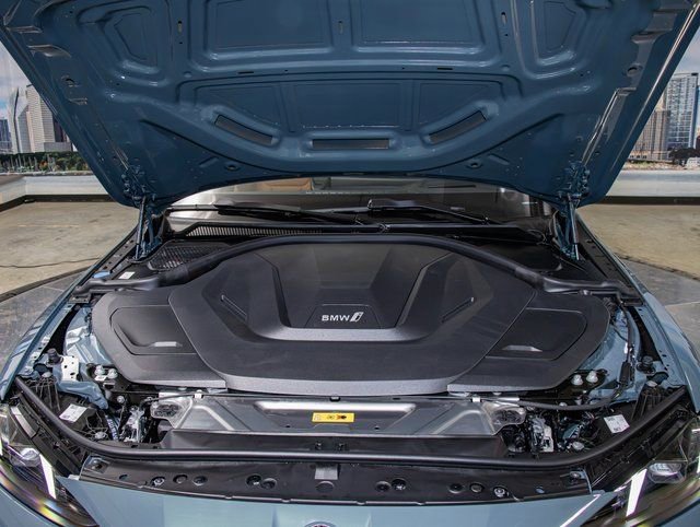 Used 2026 BMW i4 xDrive40i w/ M Sport Package image 5