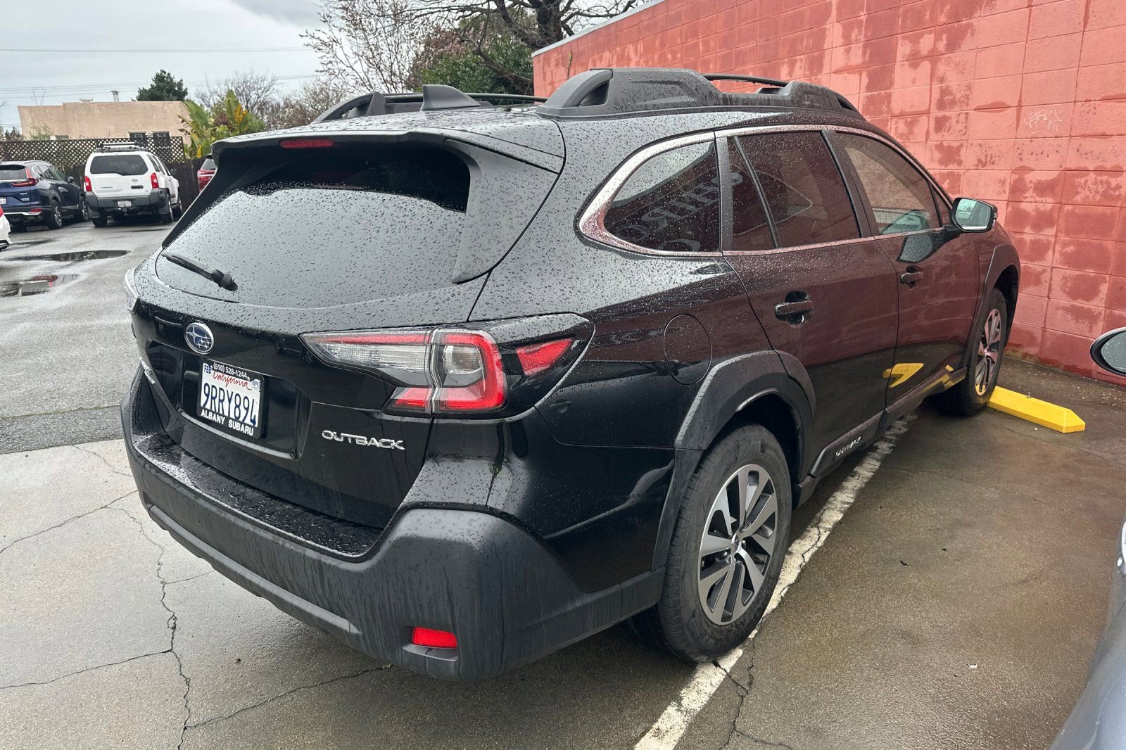 Used 2025 Subaru Outback Premium image 3