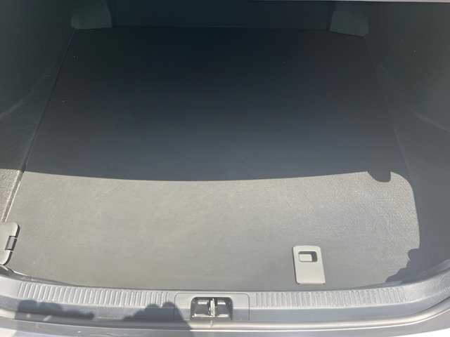 Used 2023 Toyota Camry XLE FWD image 7