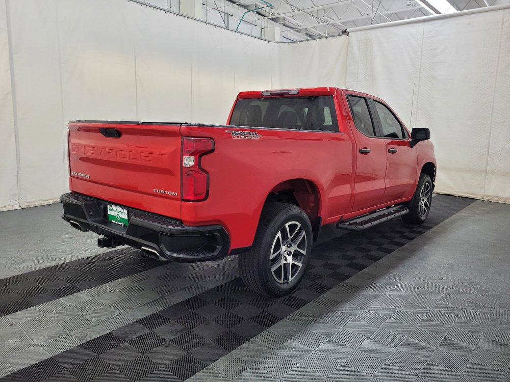 Used 2019 Chevrolet Silverado 1500 Custom Trail Boss w/ Custom Convenience Package AWD/4WD image 9