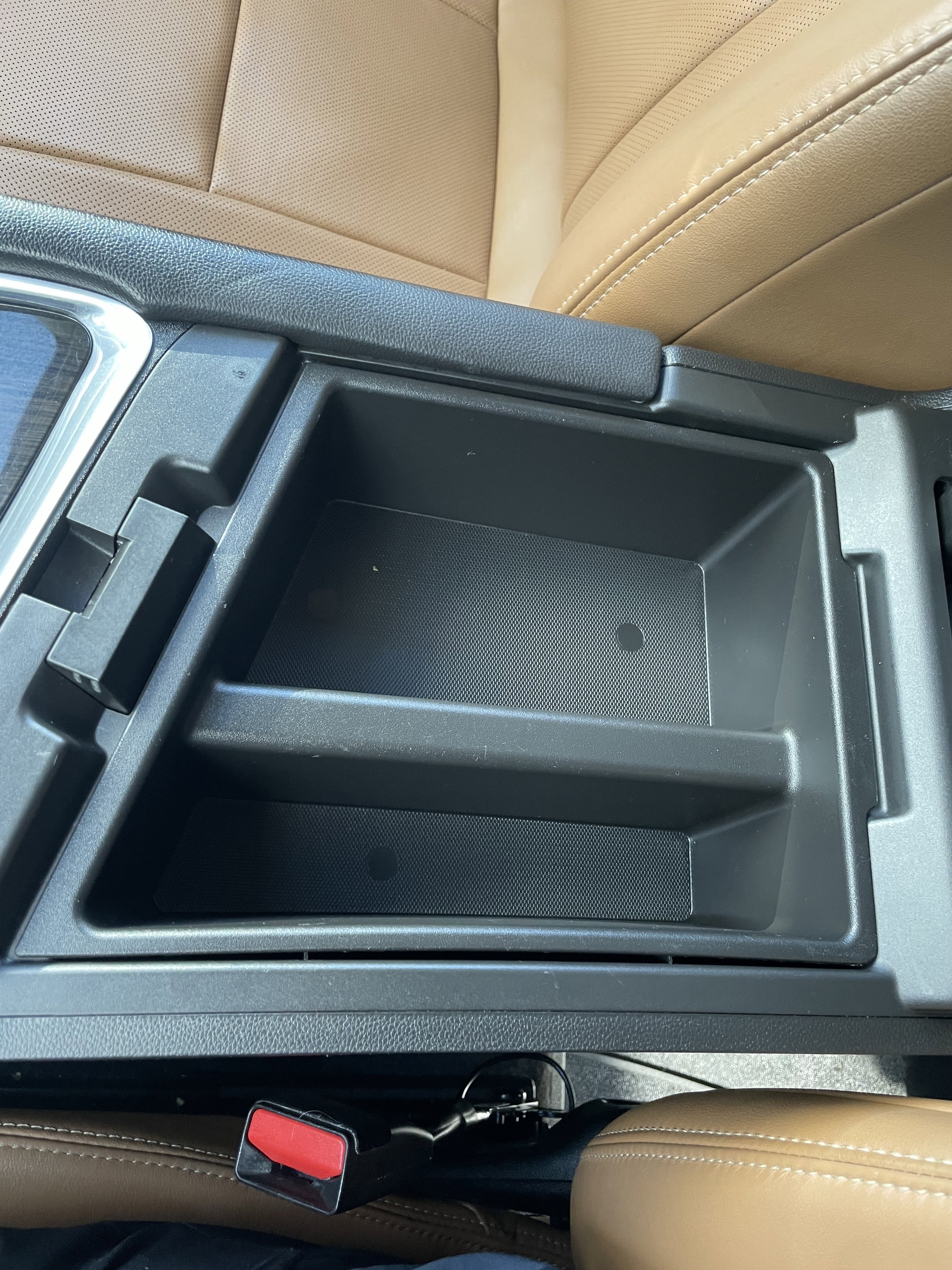 Used 2020 Buick Enclave Essence w/ LPO, Floor Liner Package AWD/4WD image 25