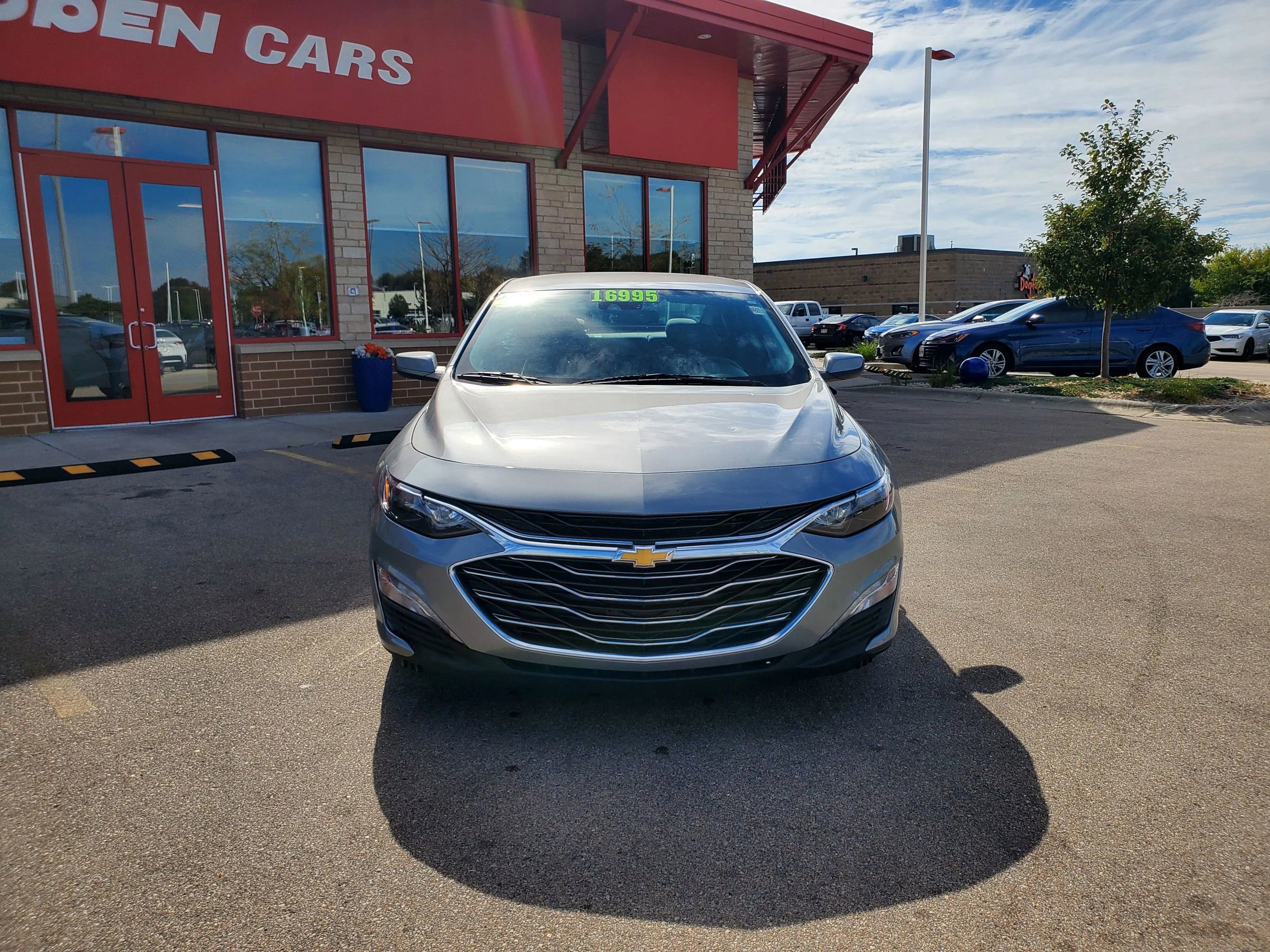 Used 2023 Chevrolet Malibu LT w/ LPO, Floor Liner Package image 2