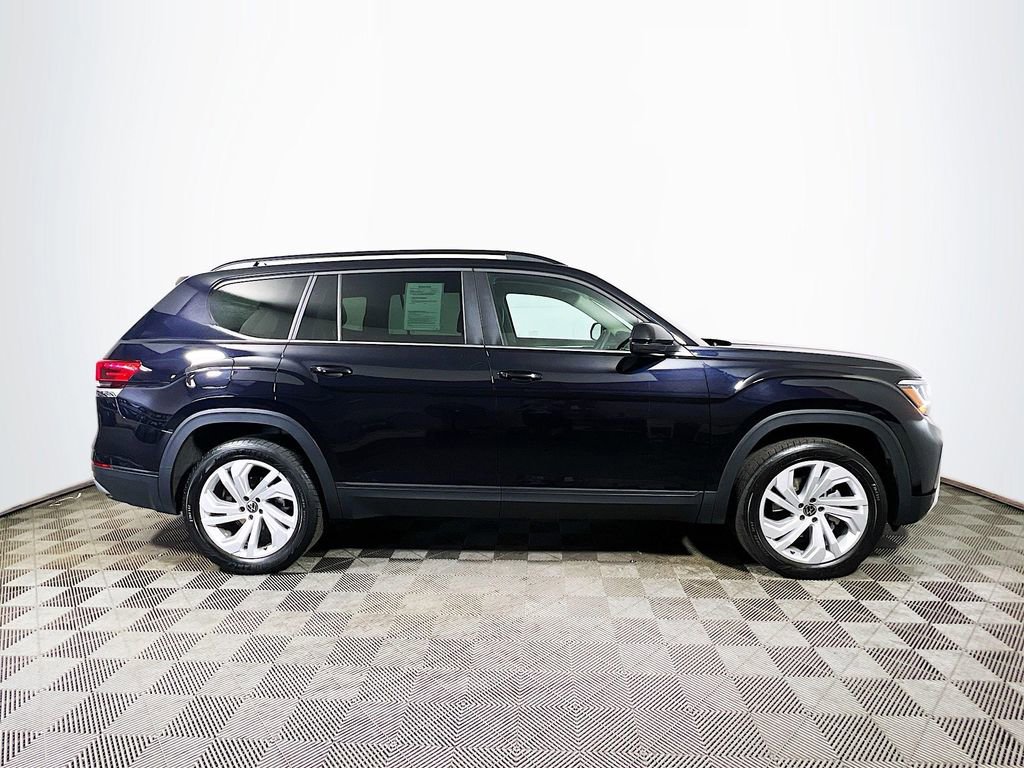 Used 2023 Volkswagen Atlas SE w/ Panoramic Sunroof Package image 8