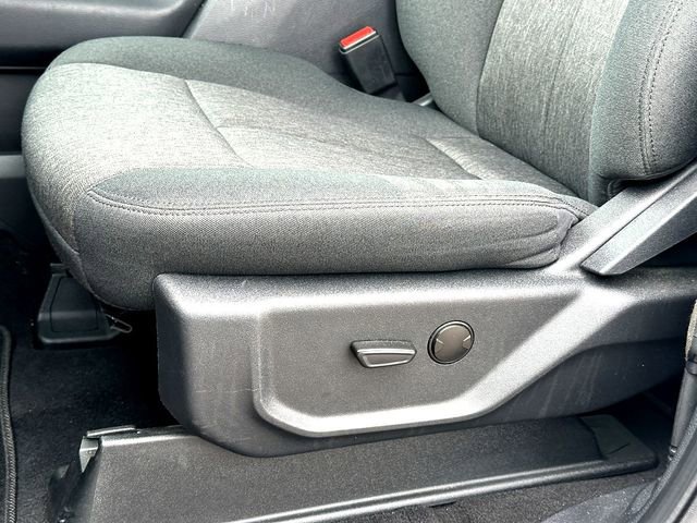 Used 2024 Ford Expedition XLT image 12