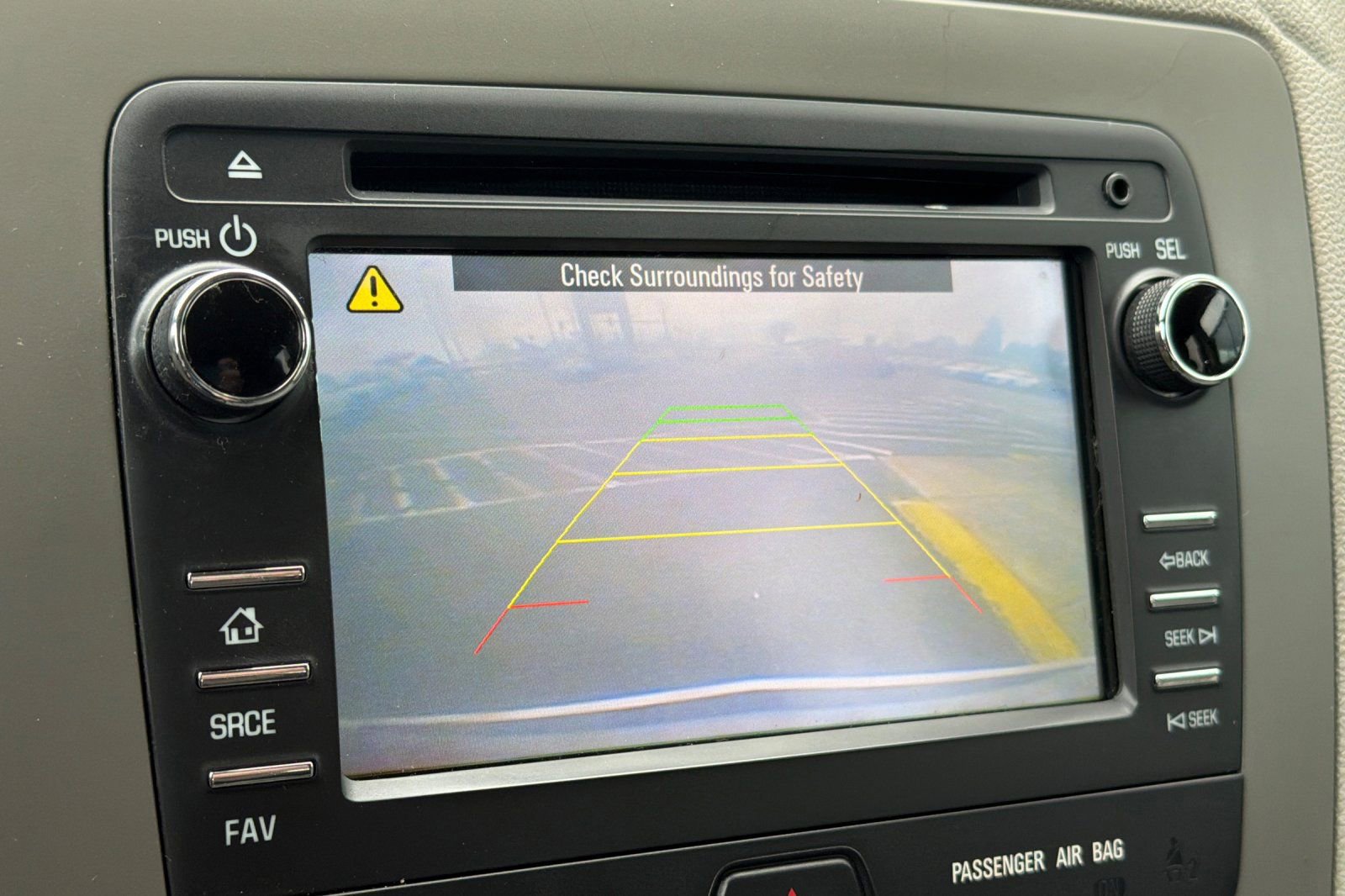 Used 2015 Chevrolet Traverse LS FWD image 21