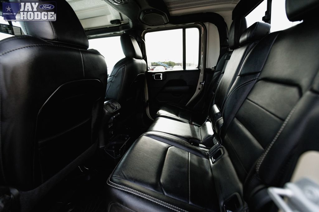 Used 2020 Jeep Gladiator Overland w/ Cold Weather Group image 29