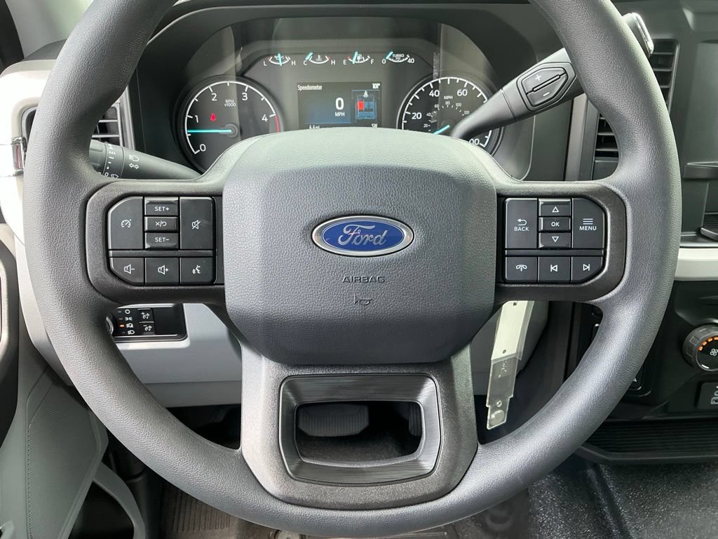 New 2026 Ford F250 XL w/ XL Chrome Package AWD/4WD image 44