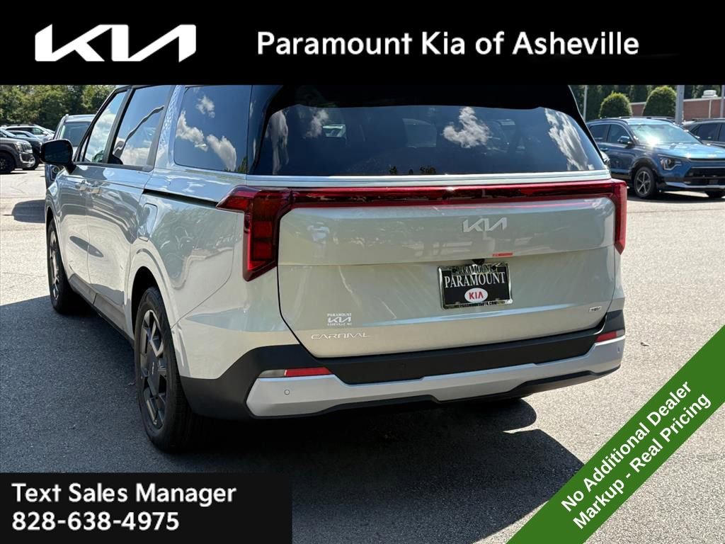 New 2026 Kia Carnival EX image 4