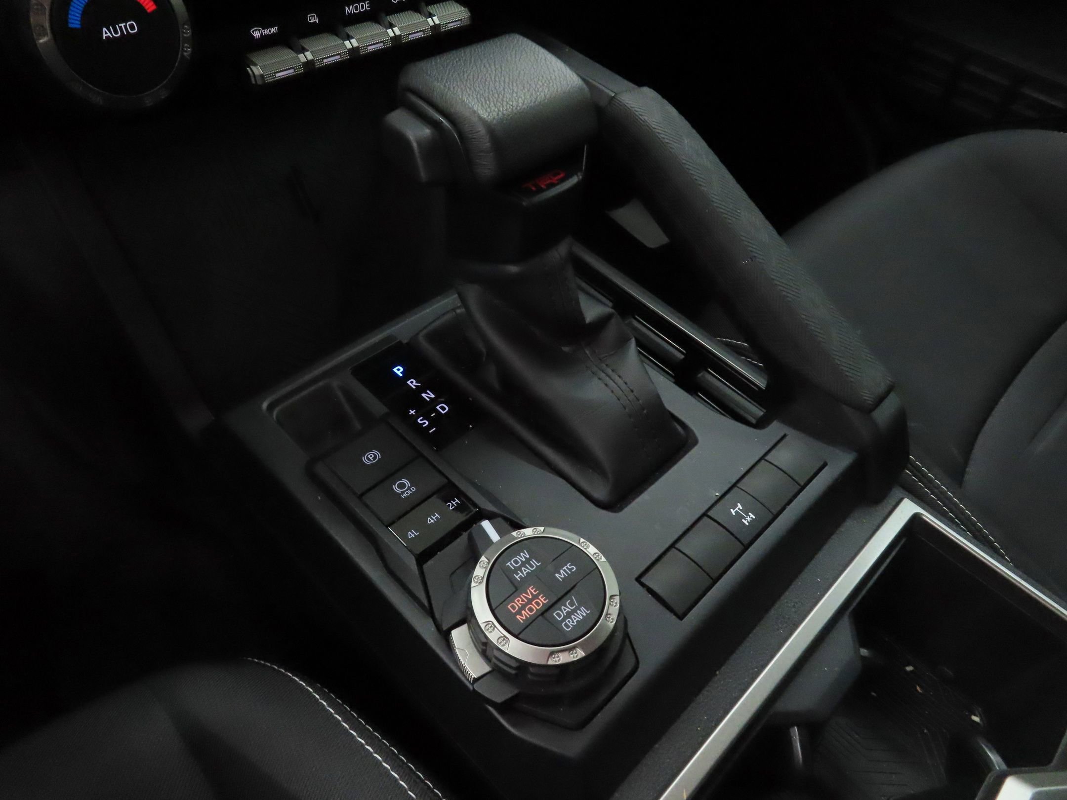 Used 2024 Toyota Tacoma TRD Off-Road AWD/4WD image 18