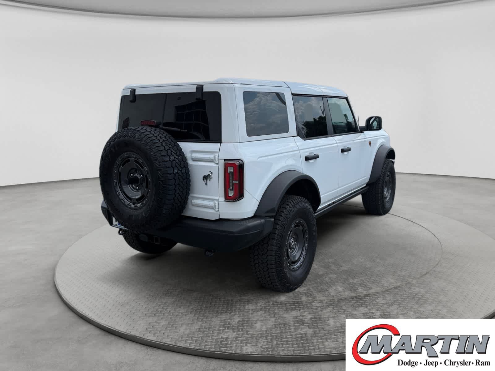 Used 2025 Ford Bronco Badlands w/ Sasquatch Package AWD/4WD image 5