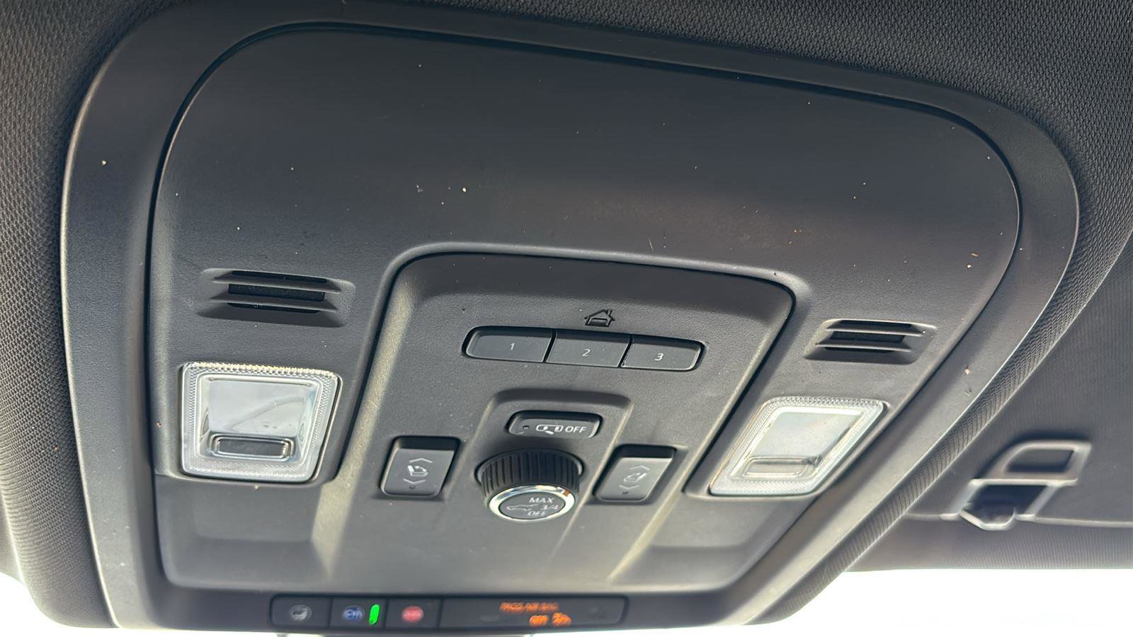 Used 2021 Chevrolet Tahoe Z71 w/ Luxury Package image 37