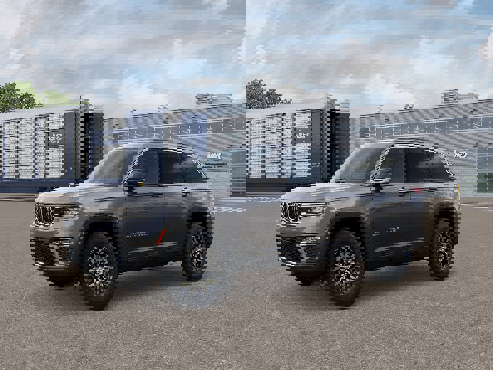 New 2025 Jeep Grand Cherokee Limited image 2