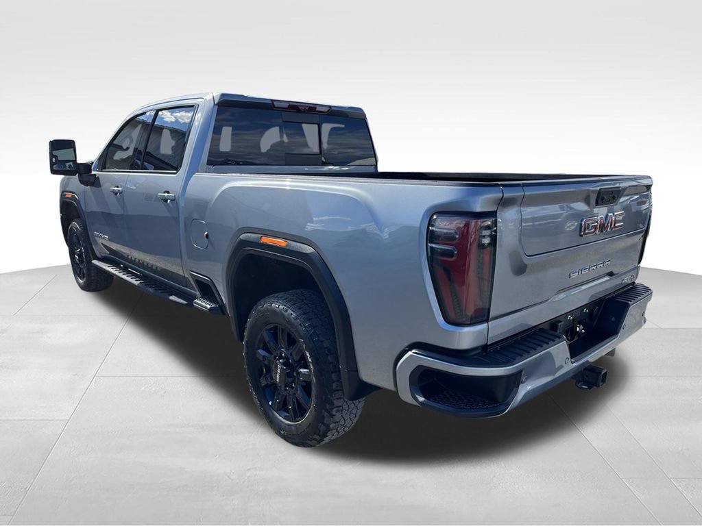 Used 2025 GMC Sierra 3500 AT4 w/ AT4 Premium Plus Package AWD/4WD image 7